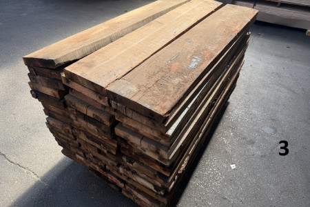 Aanbieding per pallet. Oud houten planken uit de havens!